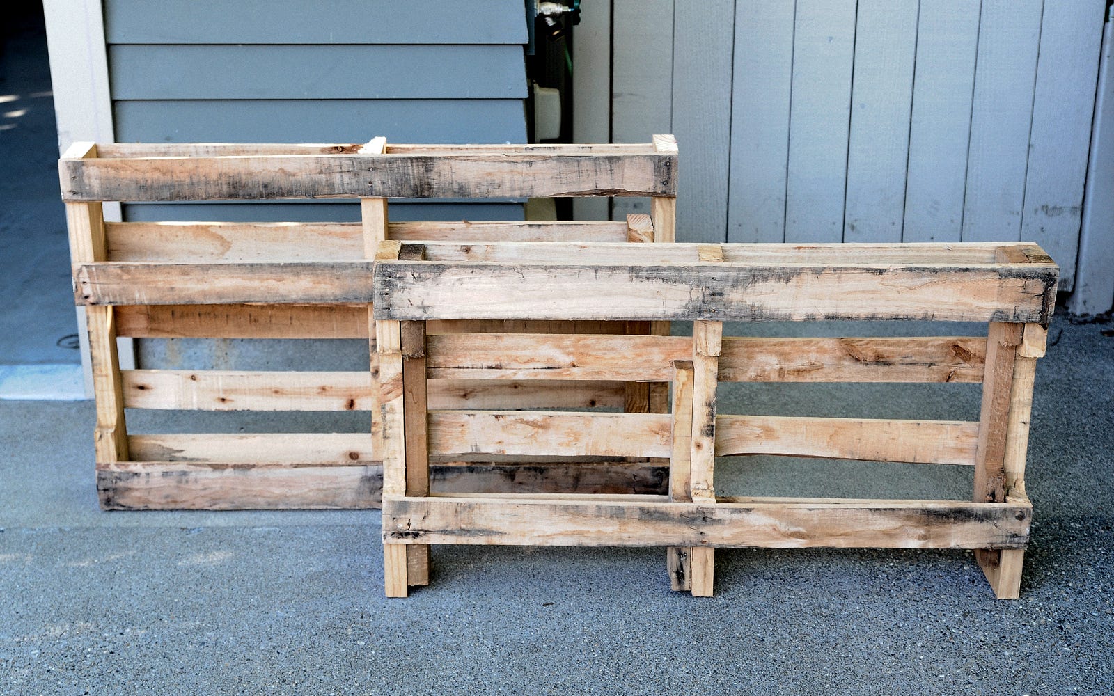 pallet for coat rack