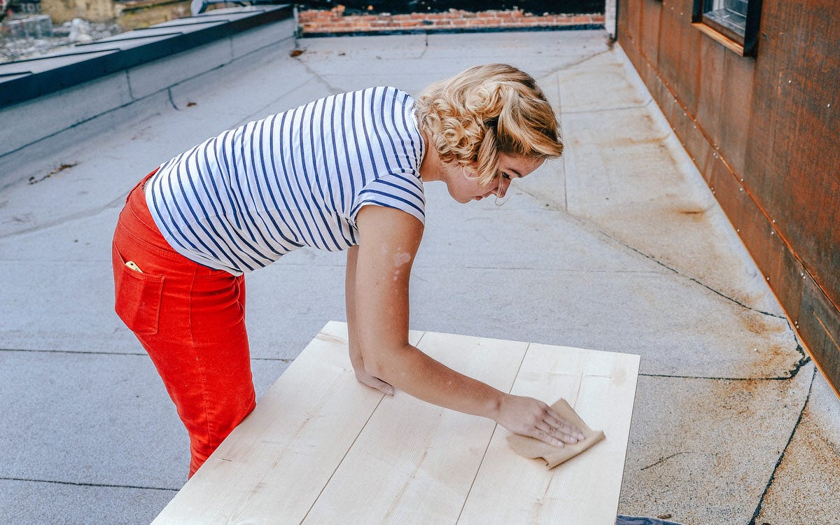 how to stain coffee table