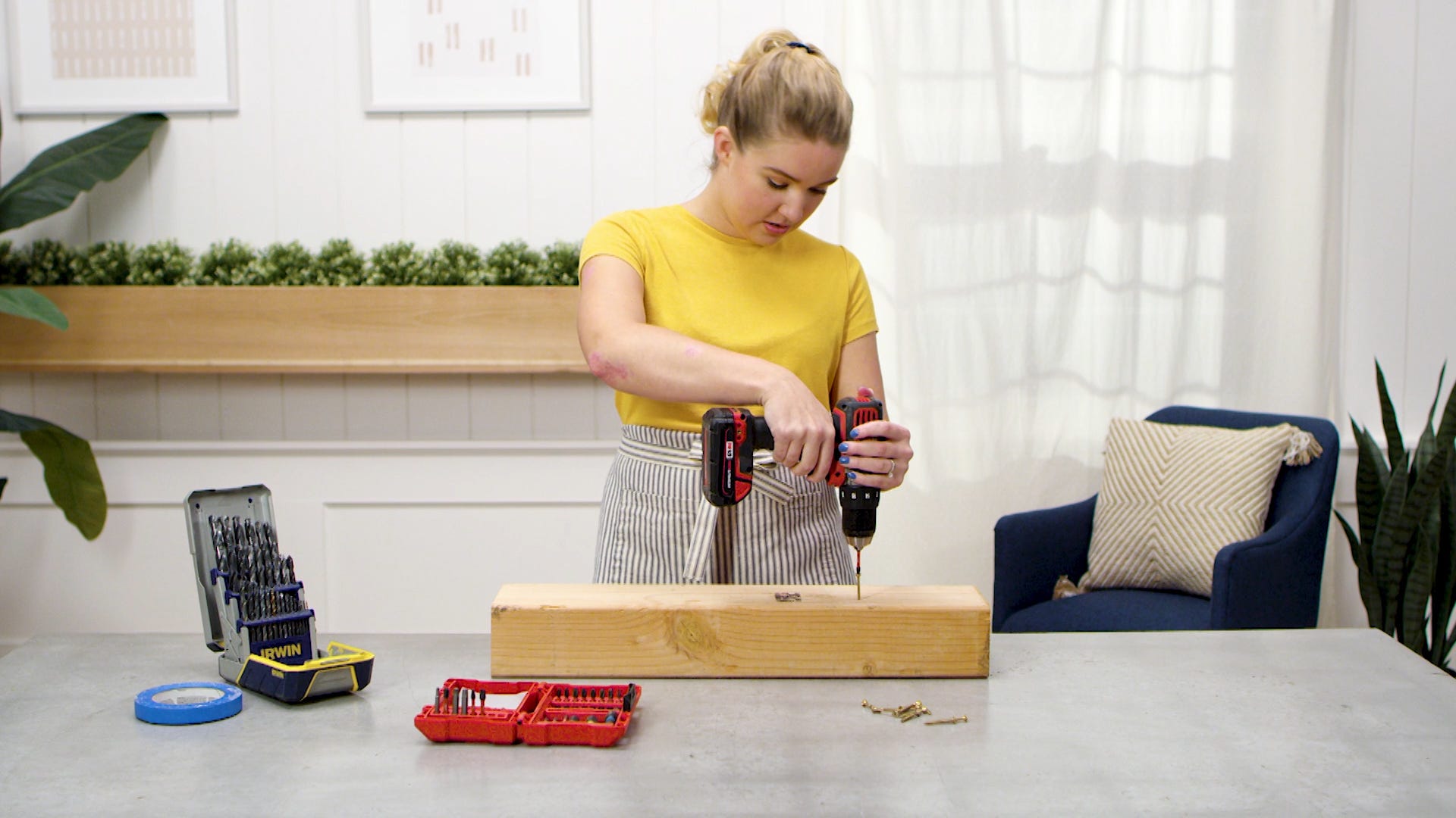 how to use a power drill